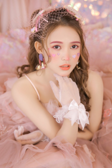 约翰福尔克代号丽莎